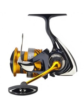 Риболовна макара с преден аванс Daiwa 23 Revros LT-5000-C, 4+1 BB