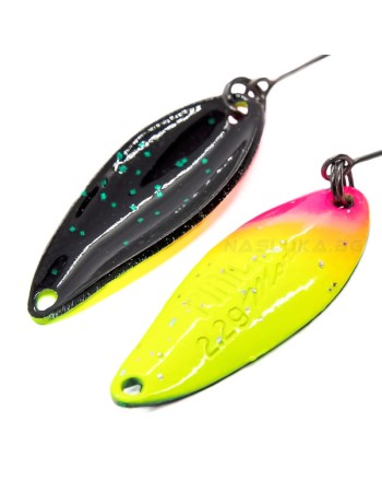 Микроклатушка Yarie Pirica More 2.2 г, цвят E74