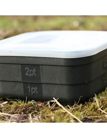 Gardner Bait Tub 2Pt, 1л - Кутия за стръв с капак