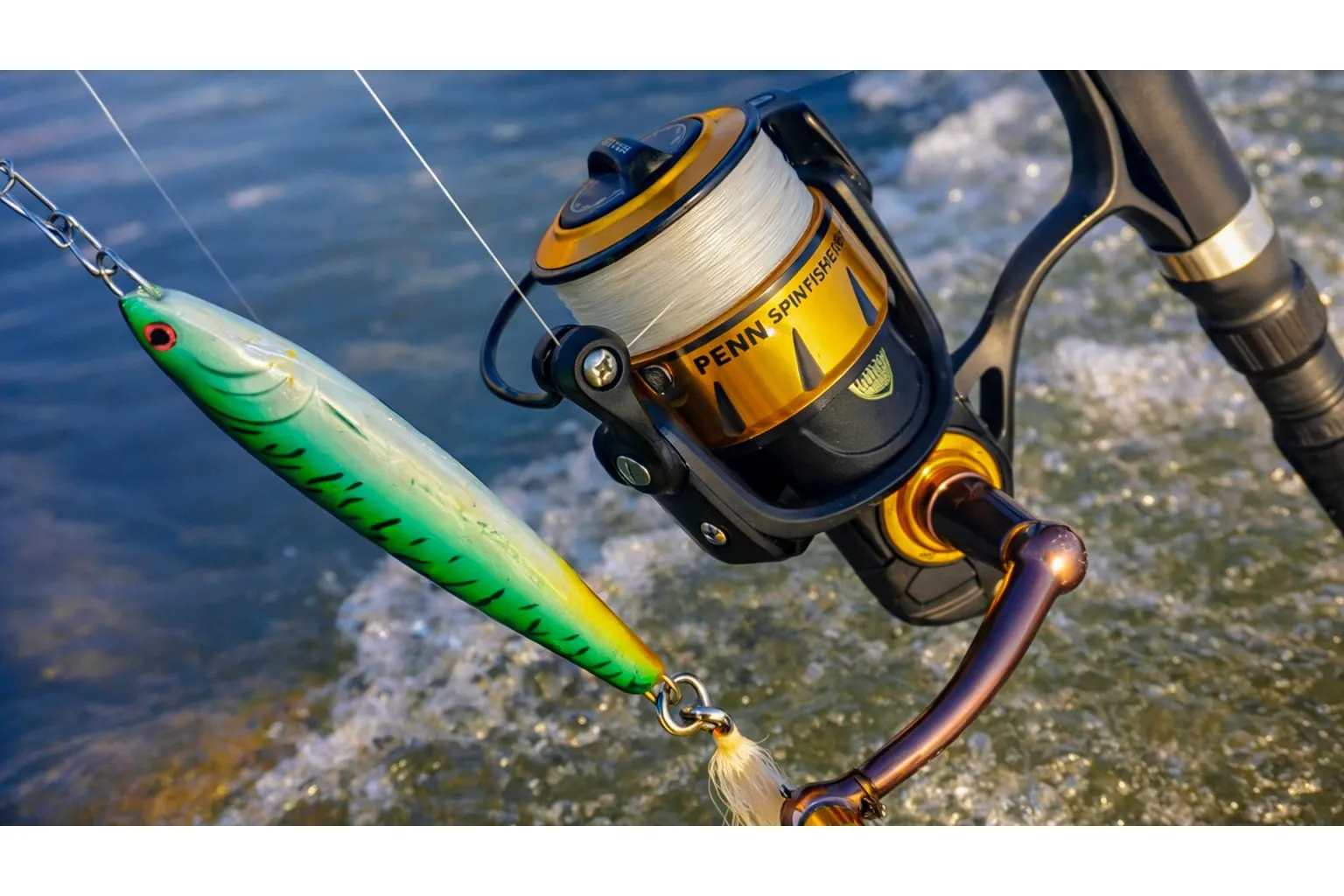Макара с воблер и влакно за морски риболов Penn