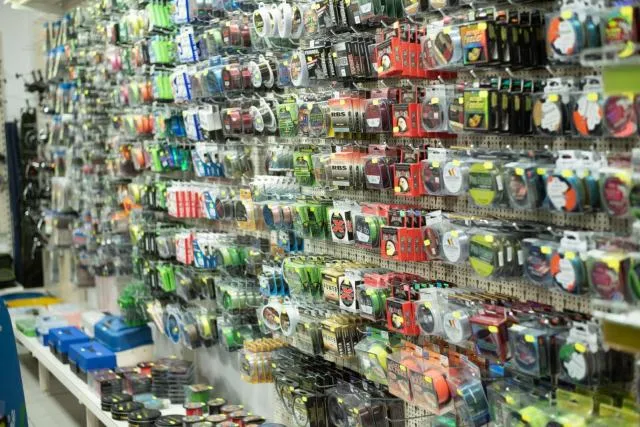 В магазин Наслука ще откриете широка гама въдици за риболов на яз. Копринка
